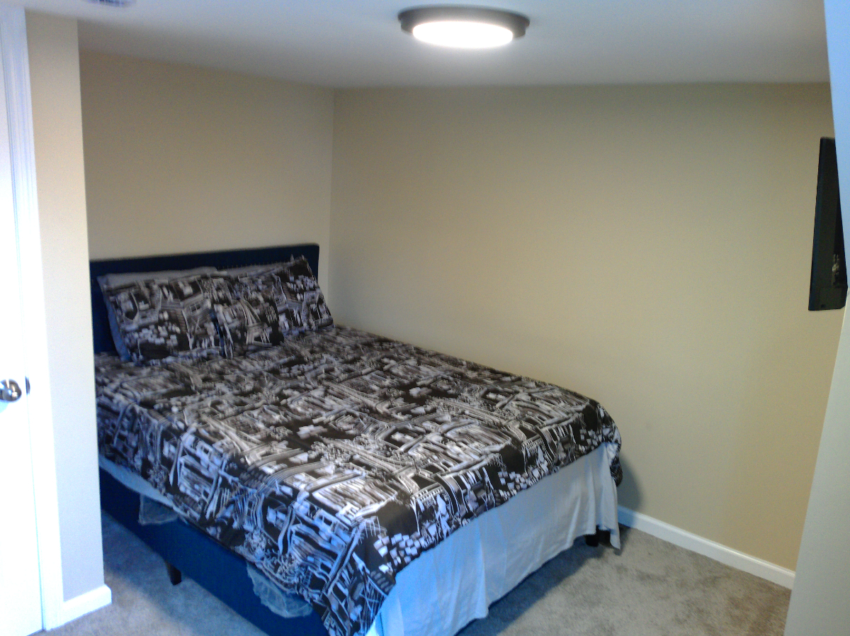 Renovated 3 BDR Duplex With Utilities Included Near Garnet Health Medical Center And Crystal Run Hea - Photo 11