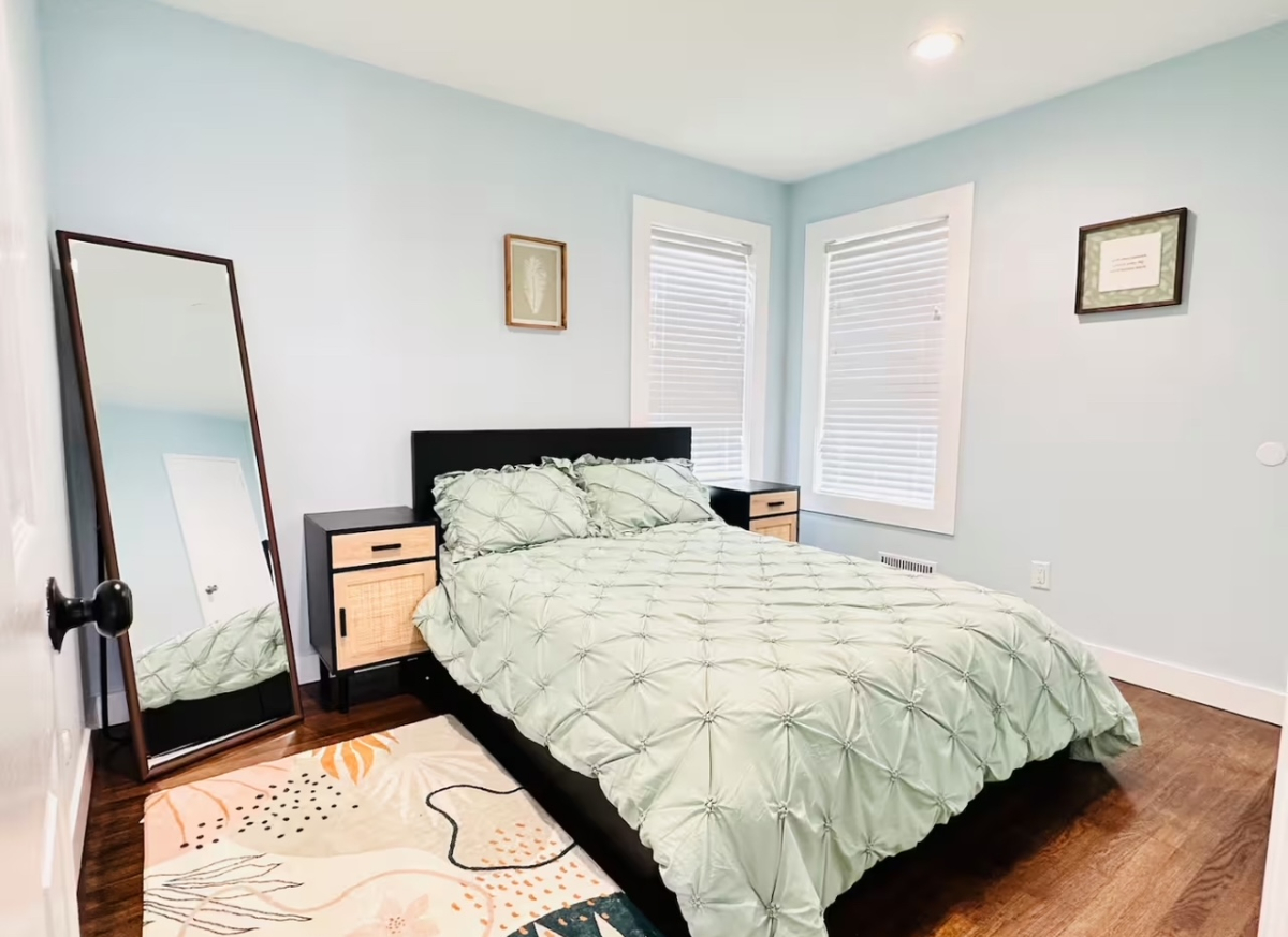 Fully Renovated 4 Bed/2Bath Home - Photo 5