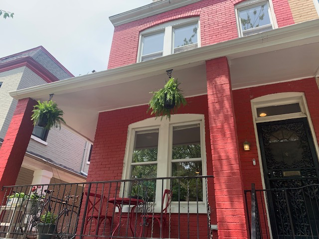 Beautiful Sunny Home in DC - Photo 1