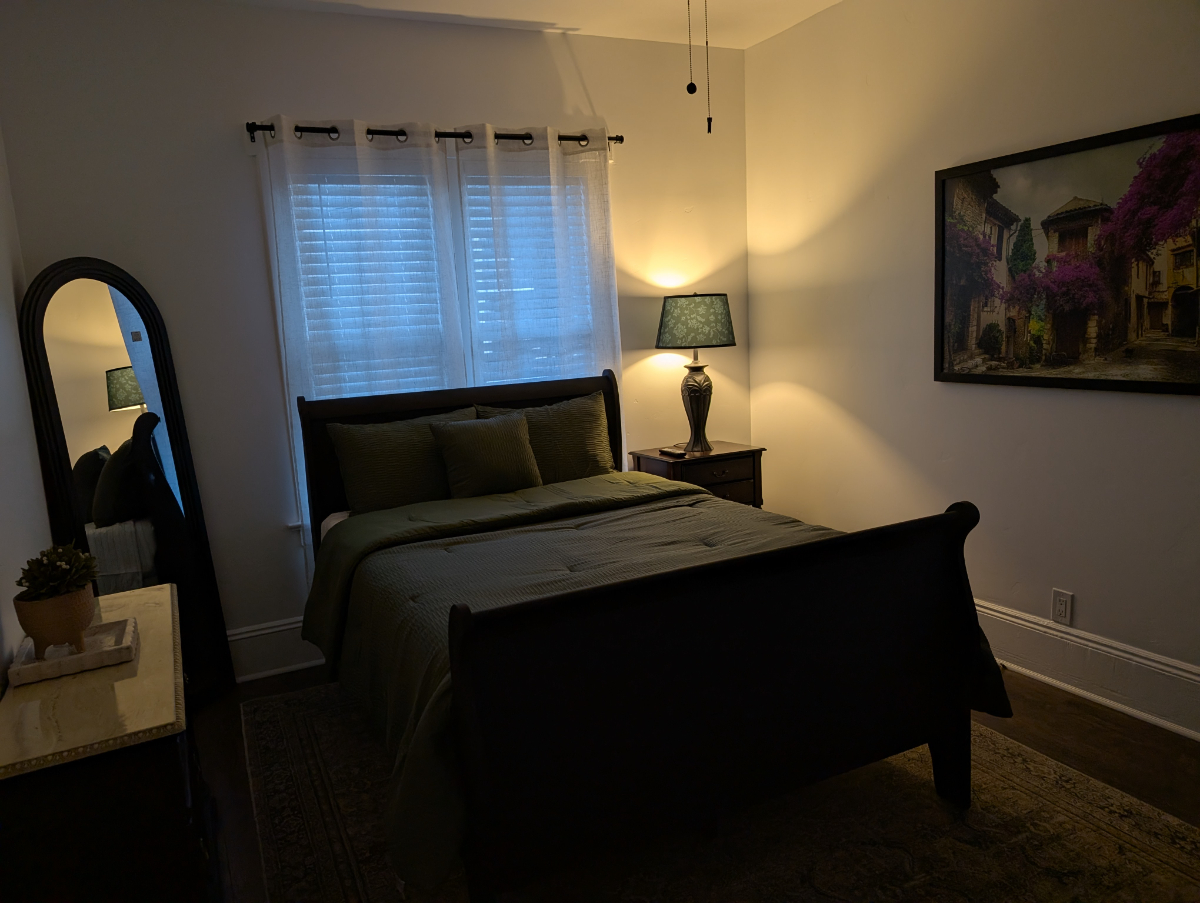 Beautiful Private Room - Photo 2