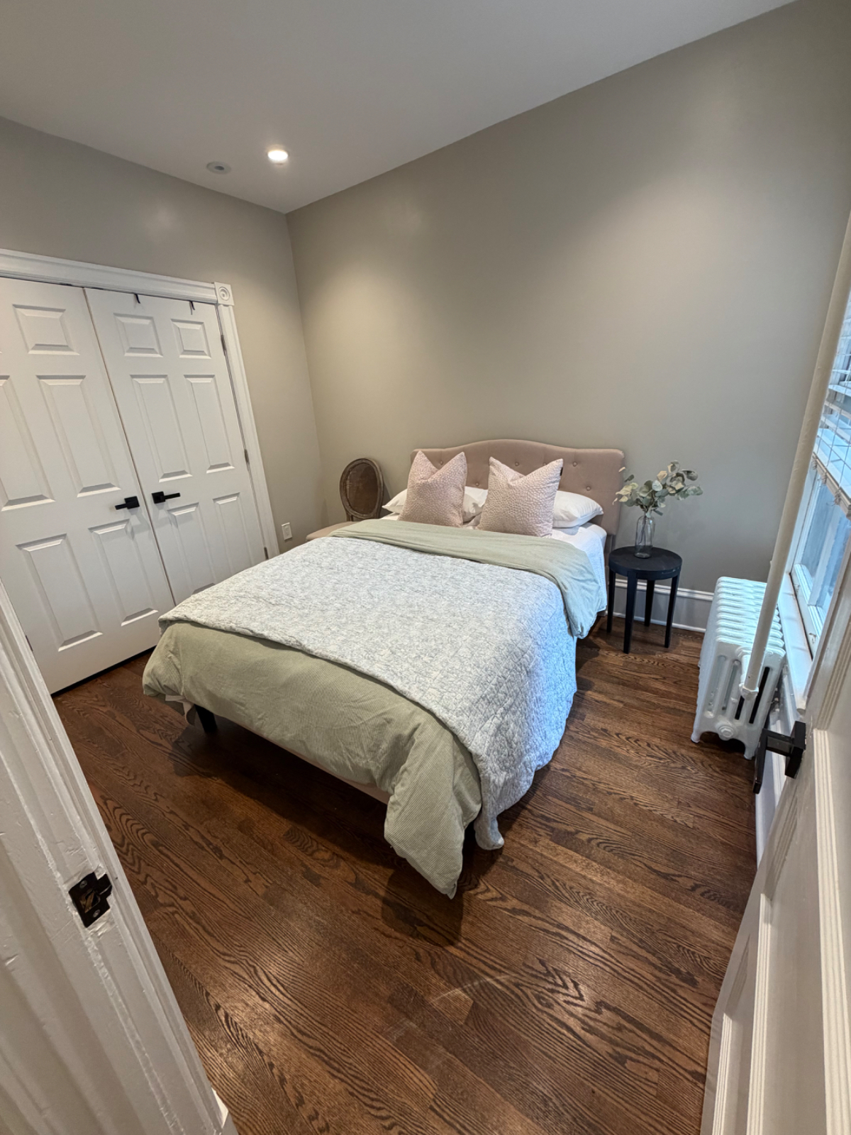 Live in Historic Capitol Hill - Room Share - Photo 5