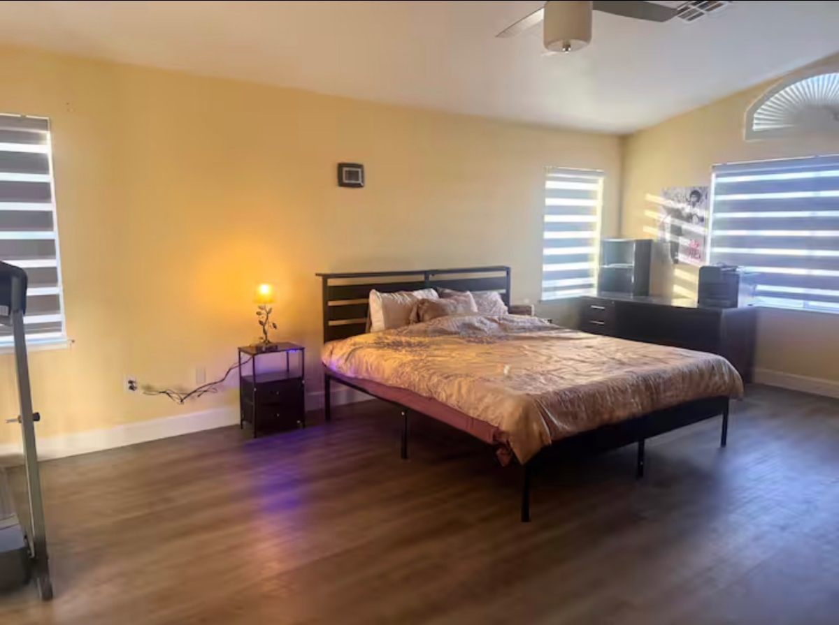 Furnished Home in Las Vegas - Photo 3