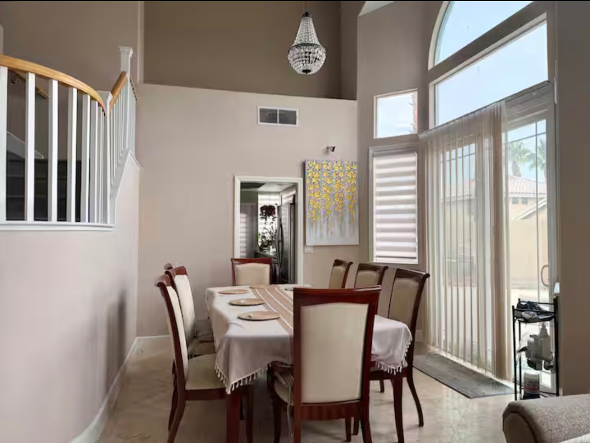 Furnished Home in Las Vegas - Photo 9