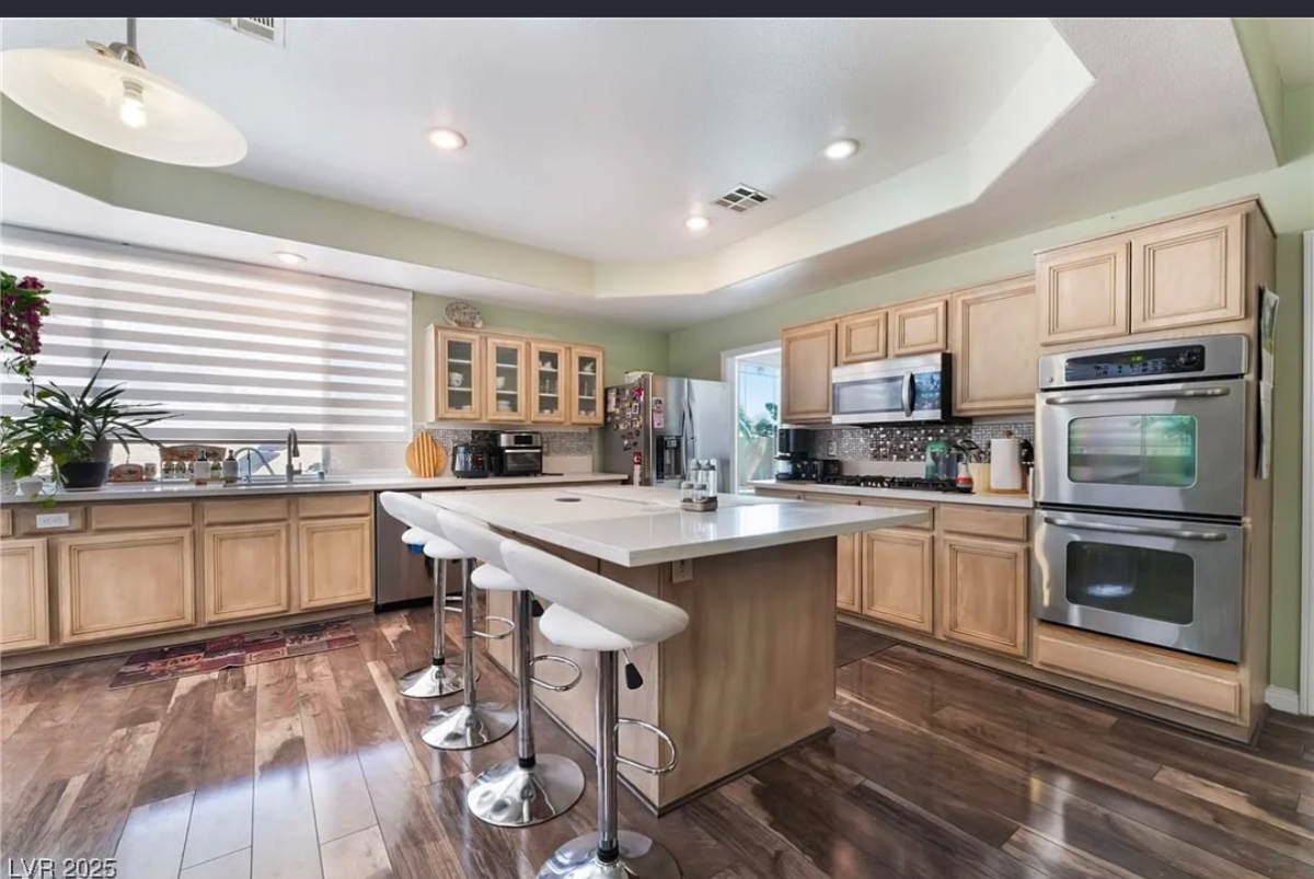 Furnished Home in Las Vegas - Photo 11