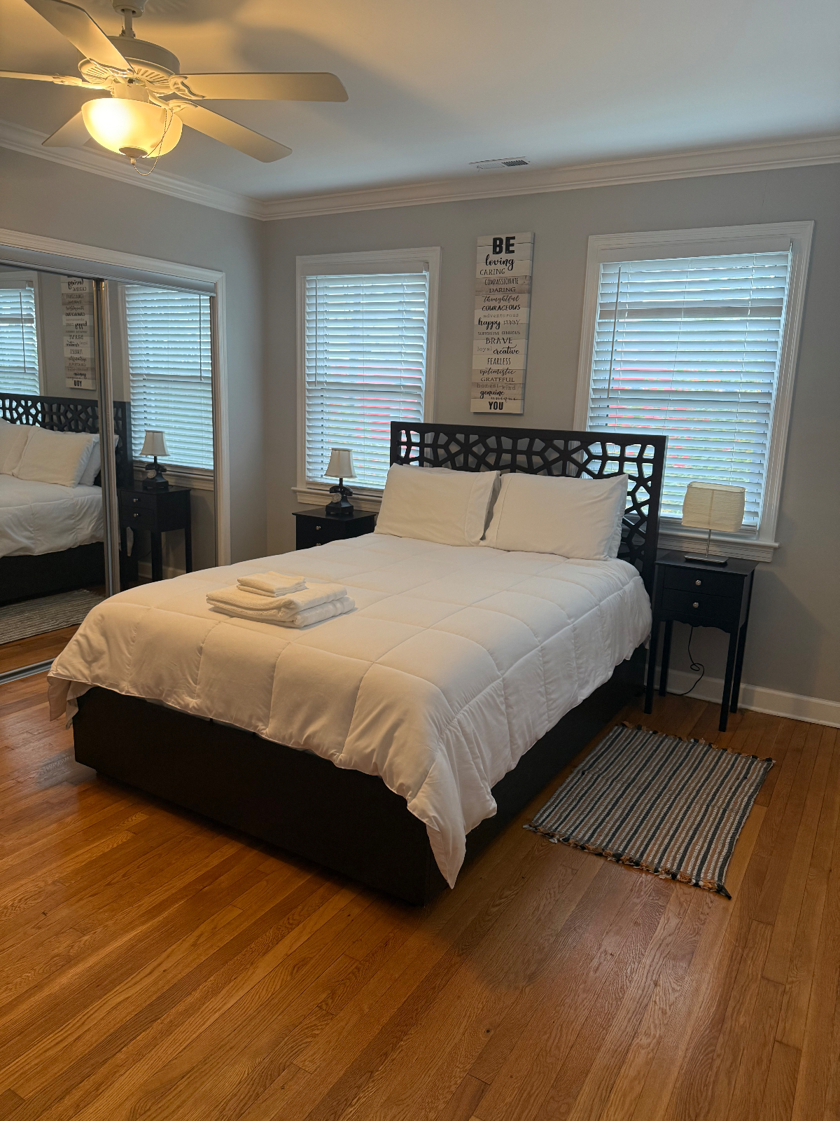 Updated 2BR/2BA Furnished Apartment, Modern Amenities & Free Parking - Photo 6