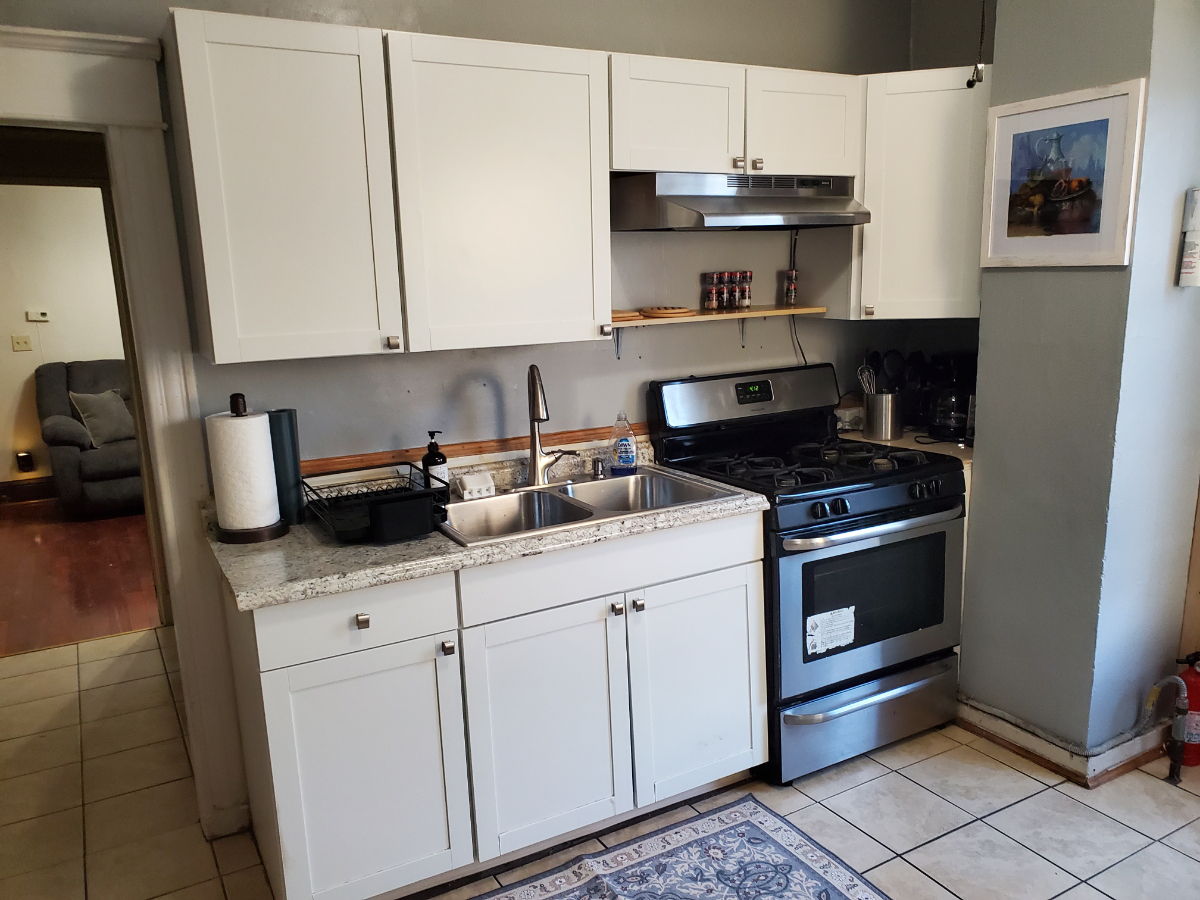 Charming Fully Furnished 2BR plus Office, Steps from Albany Medical Center - Photo 6