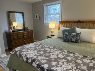University District, Close to Hospitals - Upstairs 3 Bedroom Apartment - Photo 6
