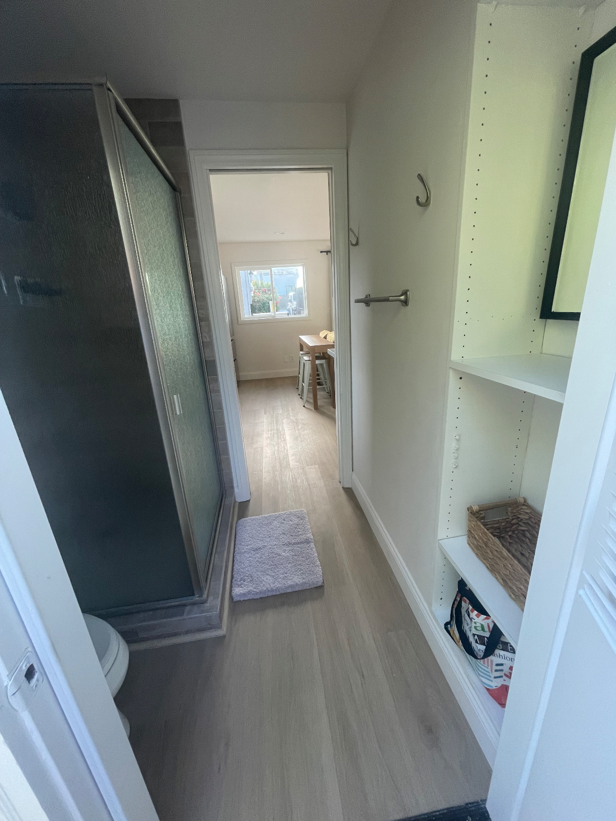 Crown Point fully equipped Studio includes utilites and Internet - Photo 6