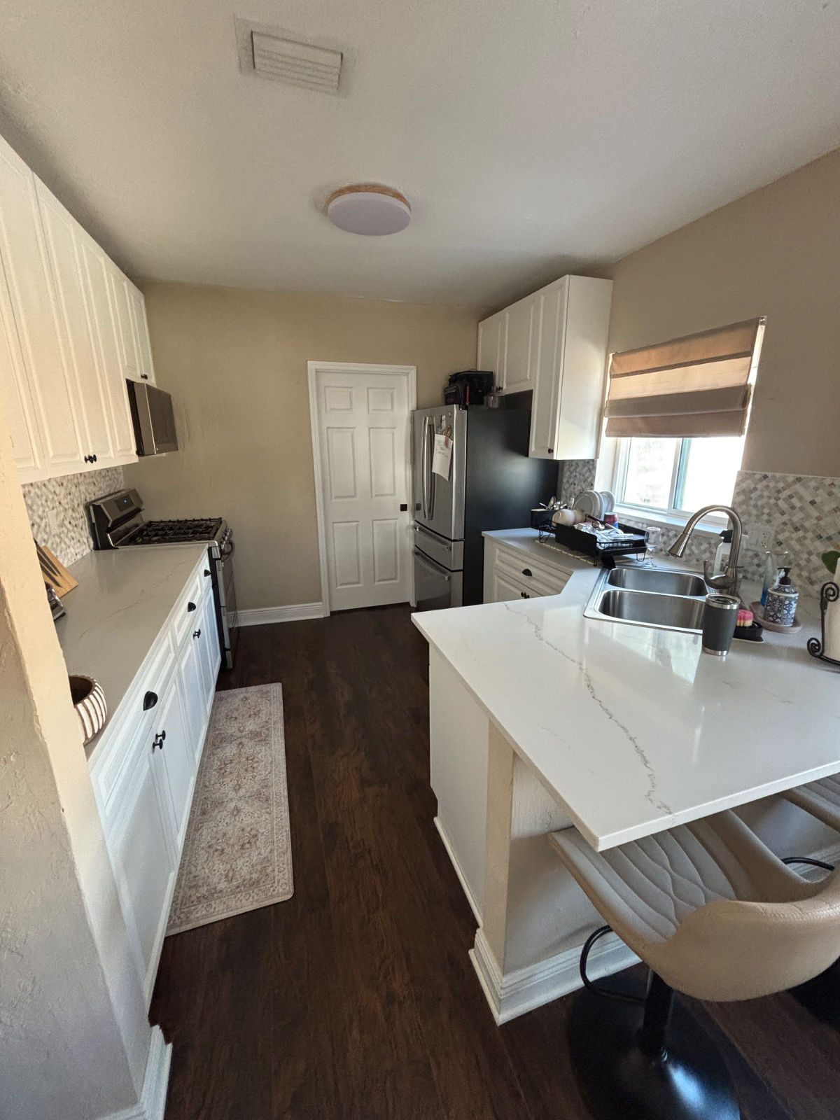 Young Professionals CoLiving - Photo 2