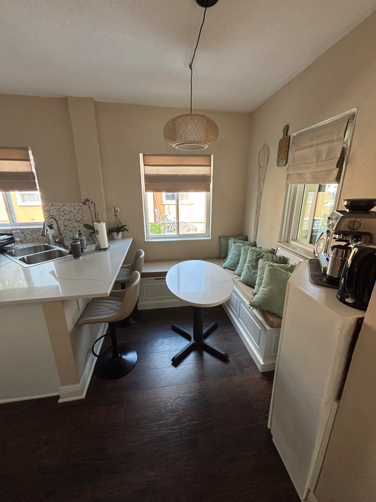 Young Professionals CoLiving - Photo 6