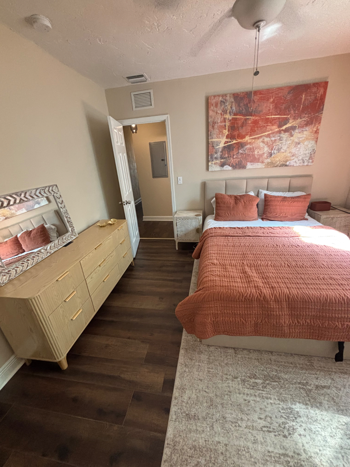 Young Professionals CoLiving - Photo 7