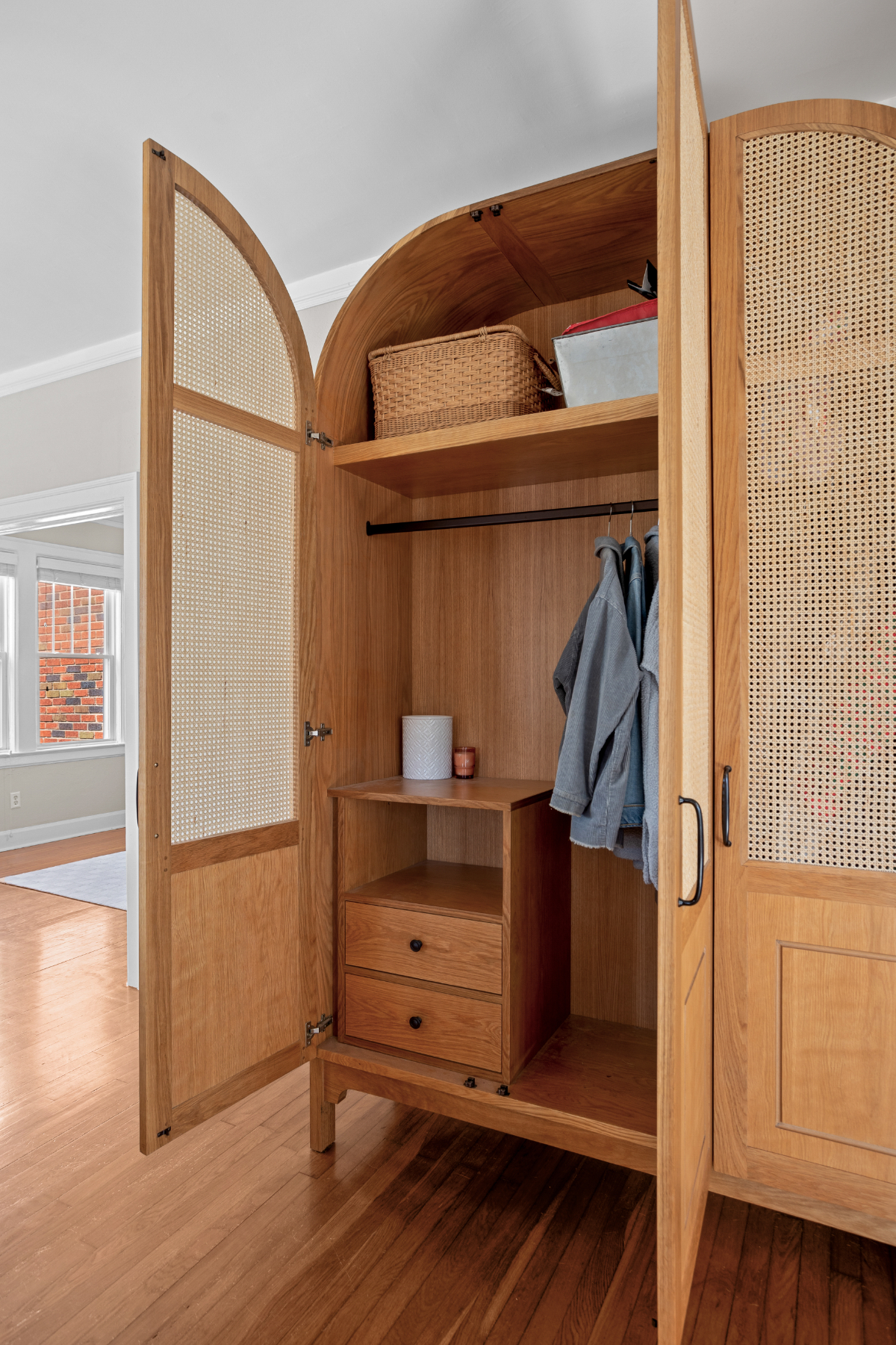 Charming Ardsley Park Home with King Suite & 3 Workspaces - Photo 8