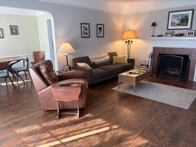 Midtown Ventura House, walkable to the beach and to Main Street - Photo 3