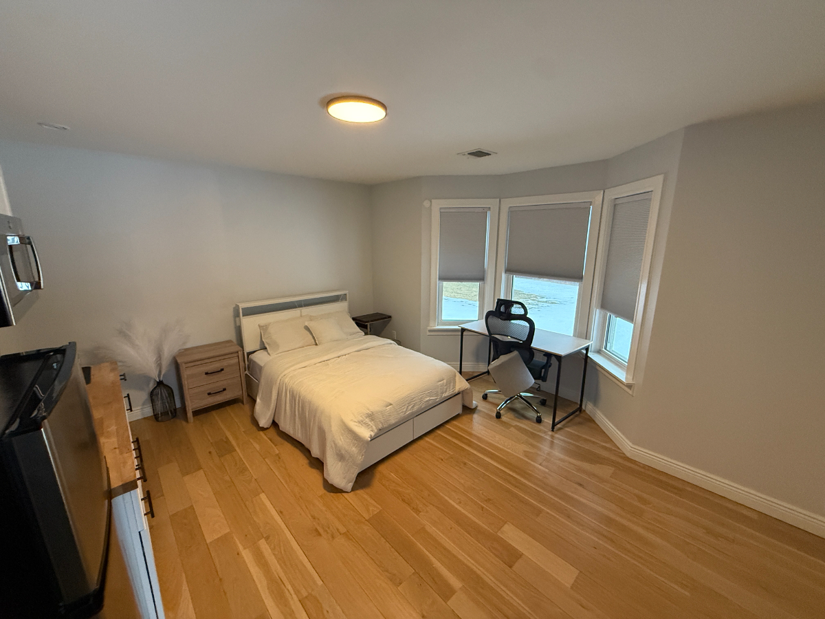 Charming Studio .. Without Breaking the Bank - Photo 2