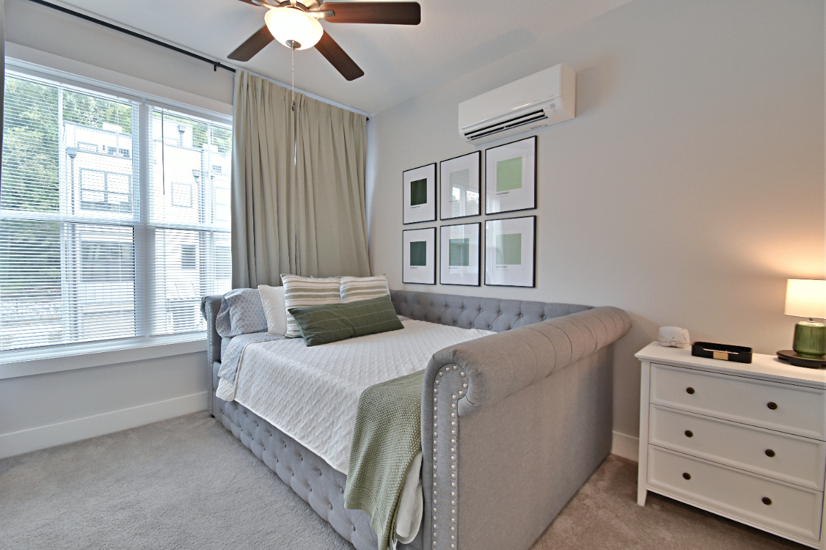 South Knox w/balcony & river view - 1 min to Sevier Ave - Photo 12