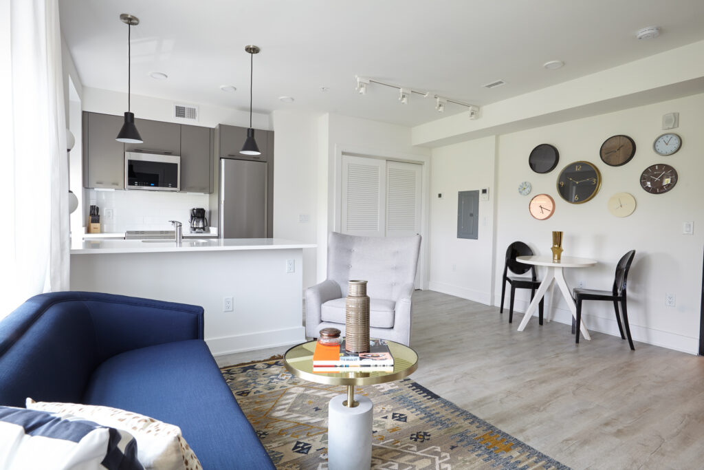 One Bedroom in Perfect Navy Yard location with... - Photo 1