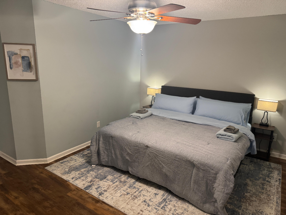 Cozy Condo Close to ECU Health, Shopping and Restaurants - Photo 9