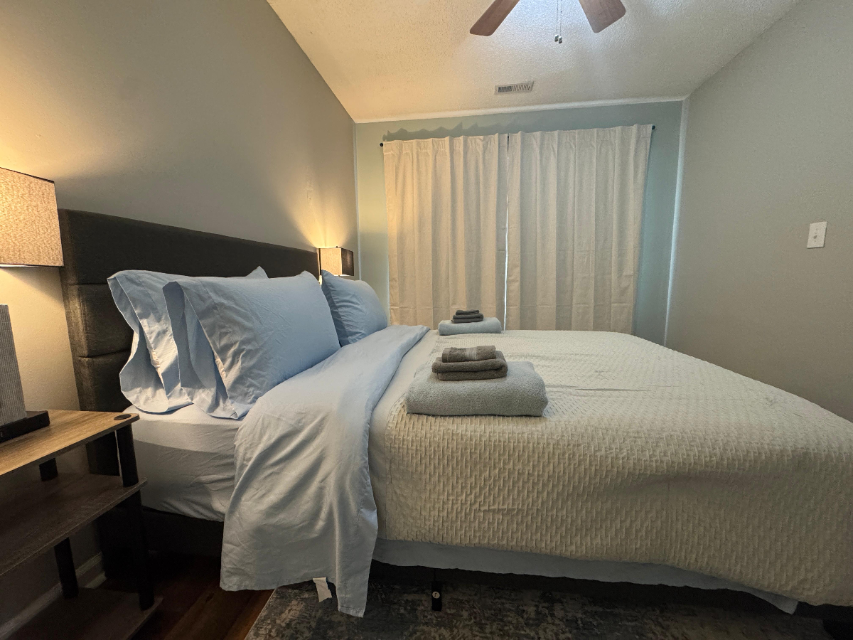 Cozy Condo Close to ECU Health, Shopping and Restaurants - Photo 12