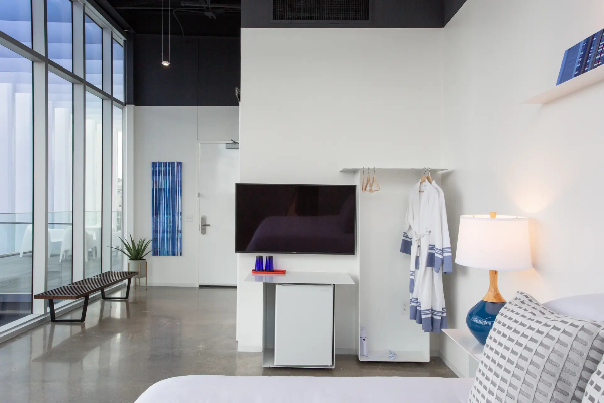 Hotel Revel - Boutique Stay and Neighborhood Experience - Photo 3