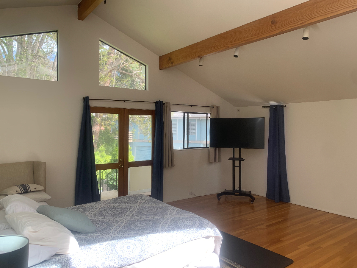Beachy Living - Photo 4