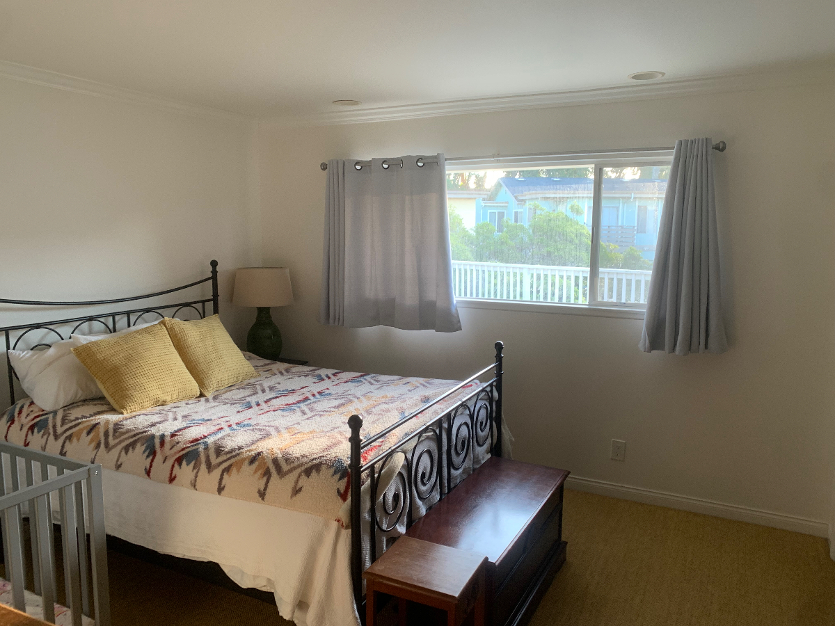 Beachy Living - Photo 5
