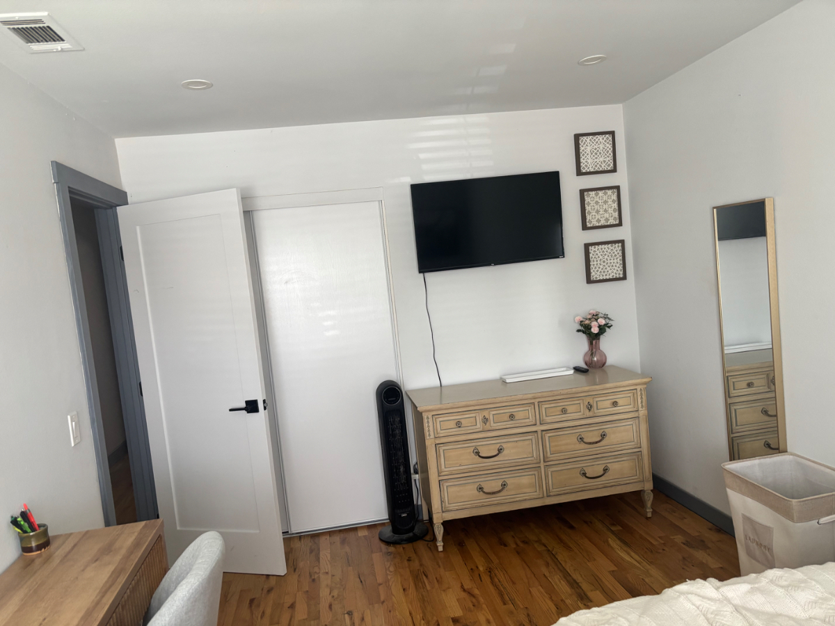 Private Room in Quiet House - Photo 3