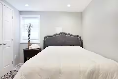 high ceiling english basement 2-bed 2-bath in Eckington/NOMA - Photo 6