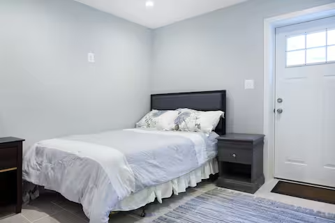 high ceiling english basement 2-bed 2-bath in Eckington/NOMA - Photo 11