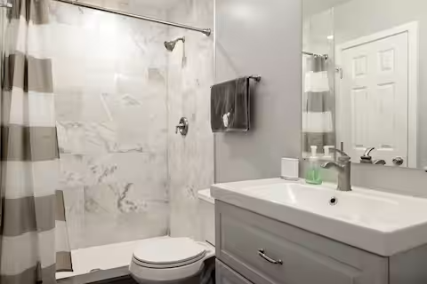 high ceiling english basement 2-bed 2-bath in Eckington/NOMA - Photo 12