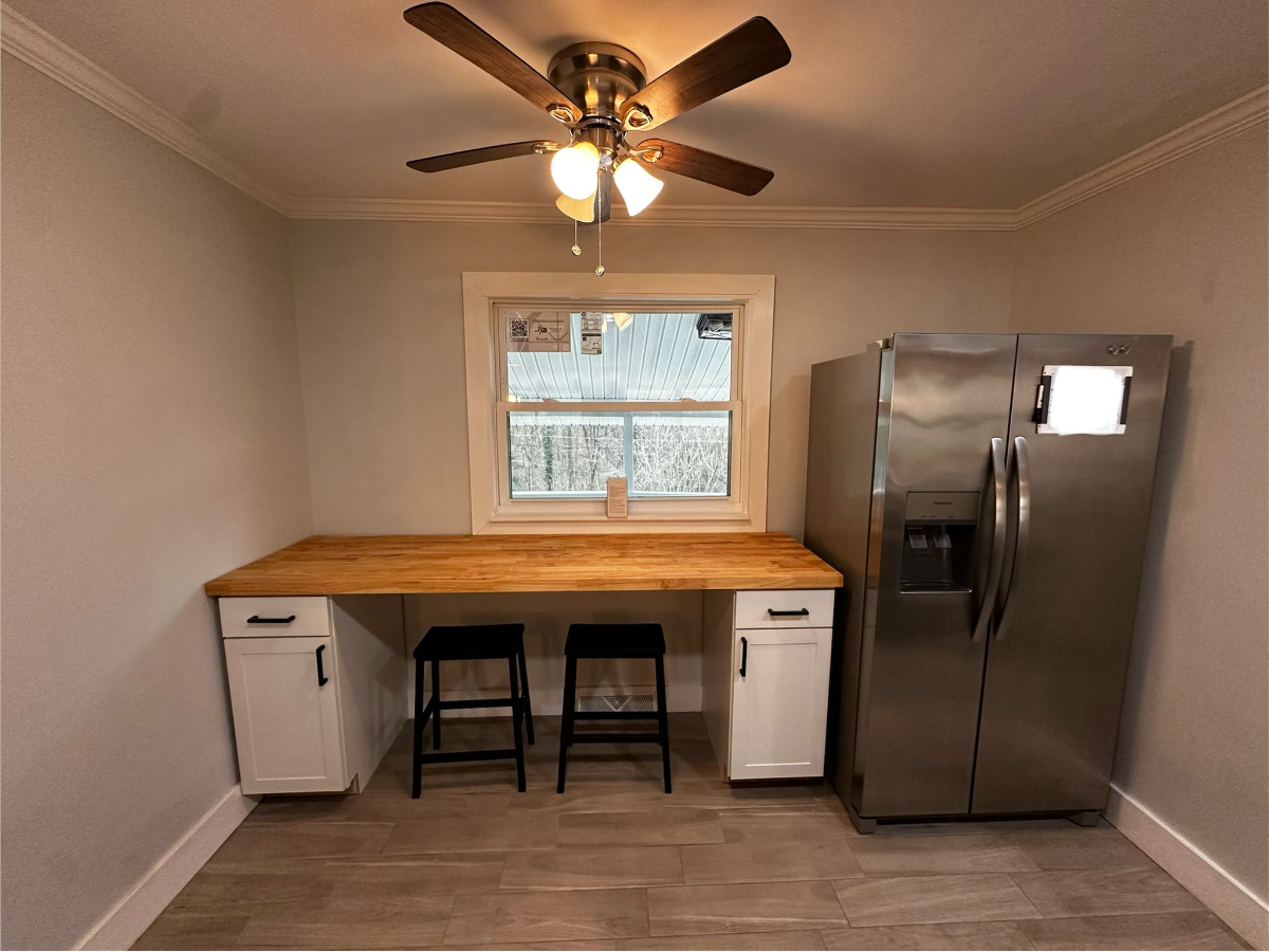 Modern 3BR Home Near CAMC & Hospitals - Travel Nurse Friendly - Photo 6