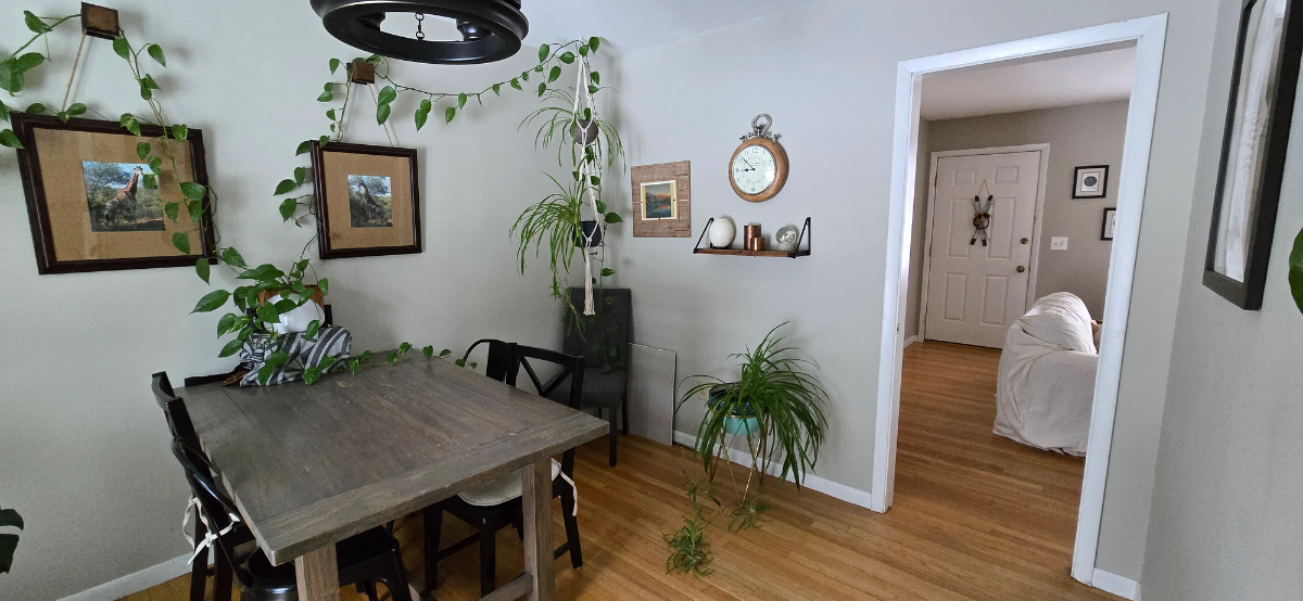 Cozy Colchester home - Photo 6