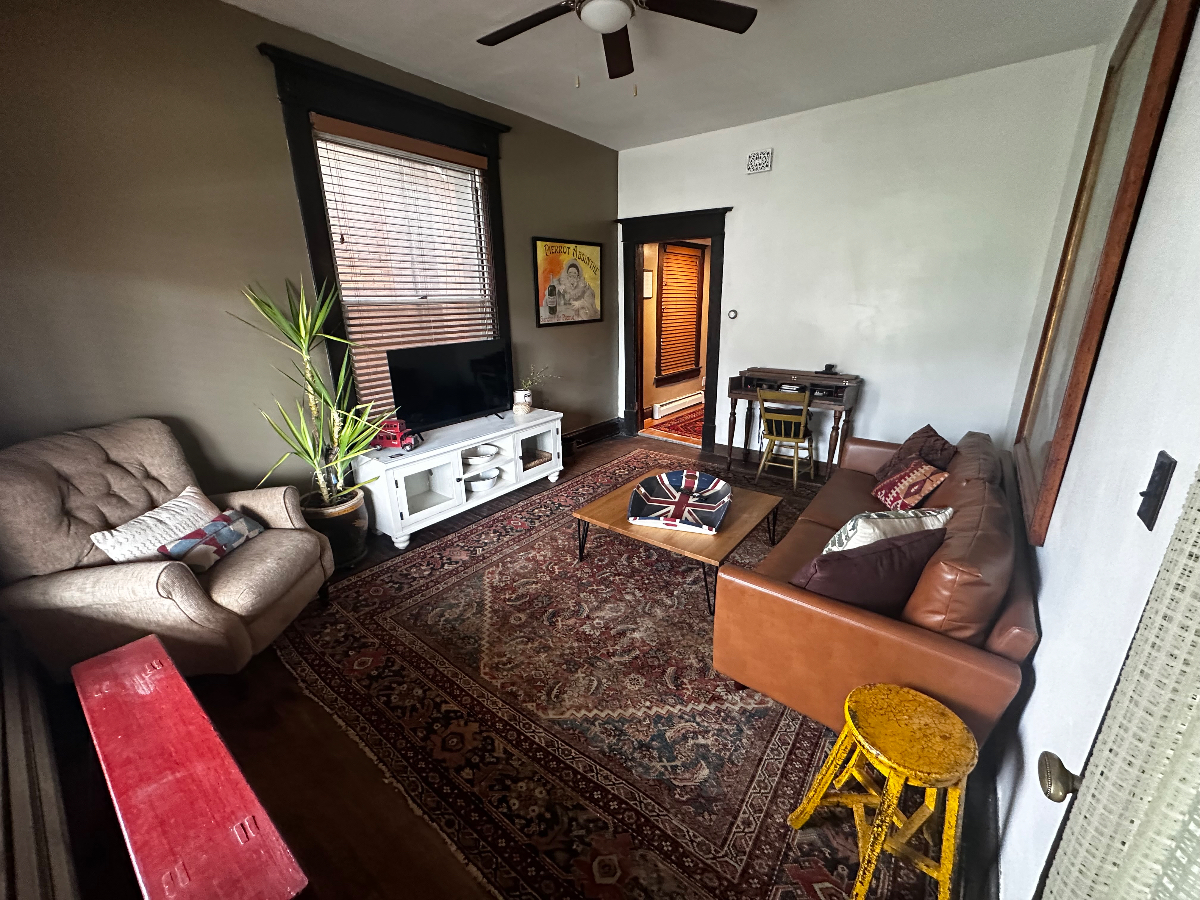 Historic South Park Apartment - Photo 1