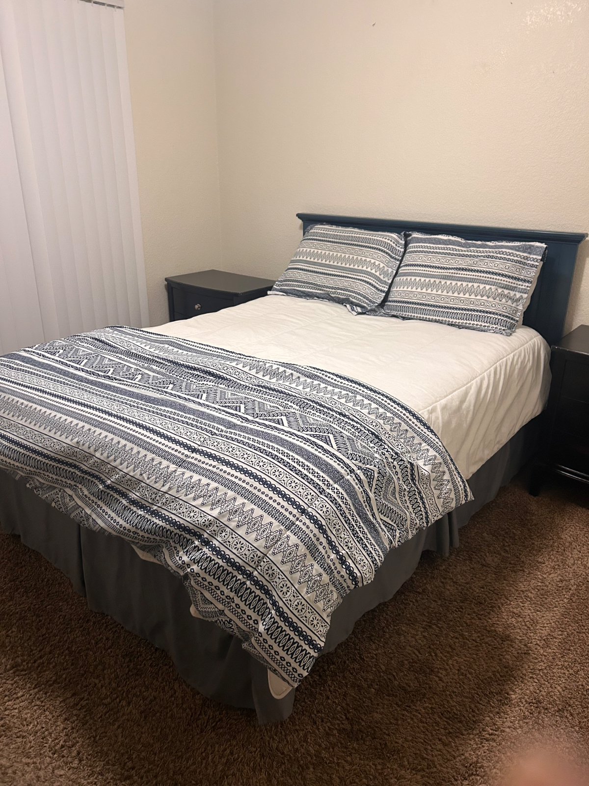 Cozy and Comfortable 2 bedroom 1.5 bath - Photo 9