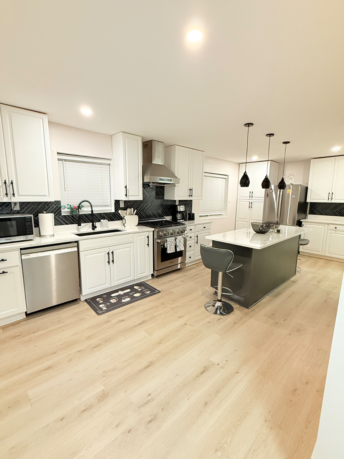 Hillcrest Luxe House - Photo 6