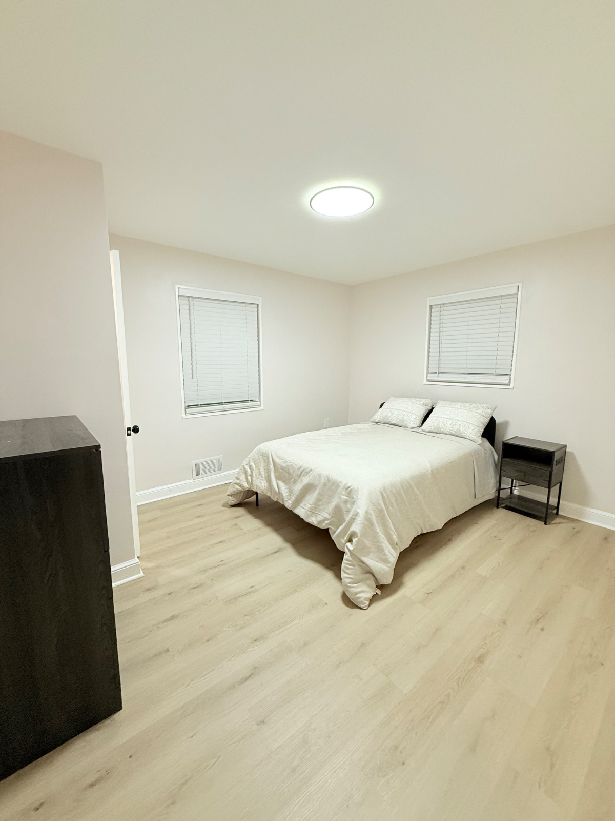 Hillcrest Luxe House - Photo 8
