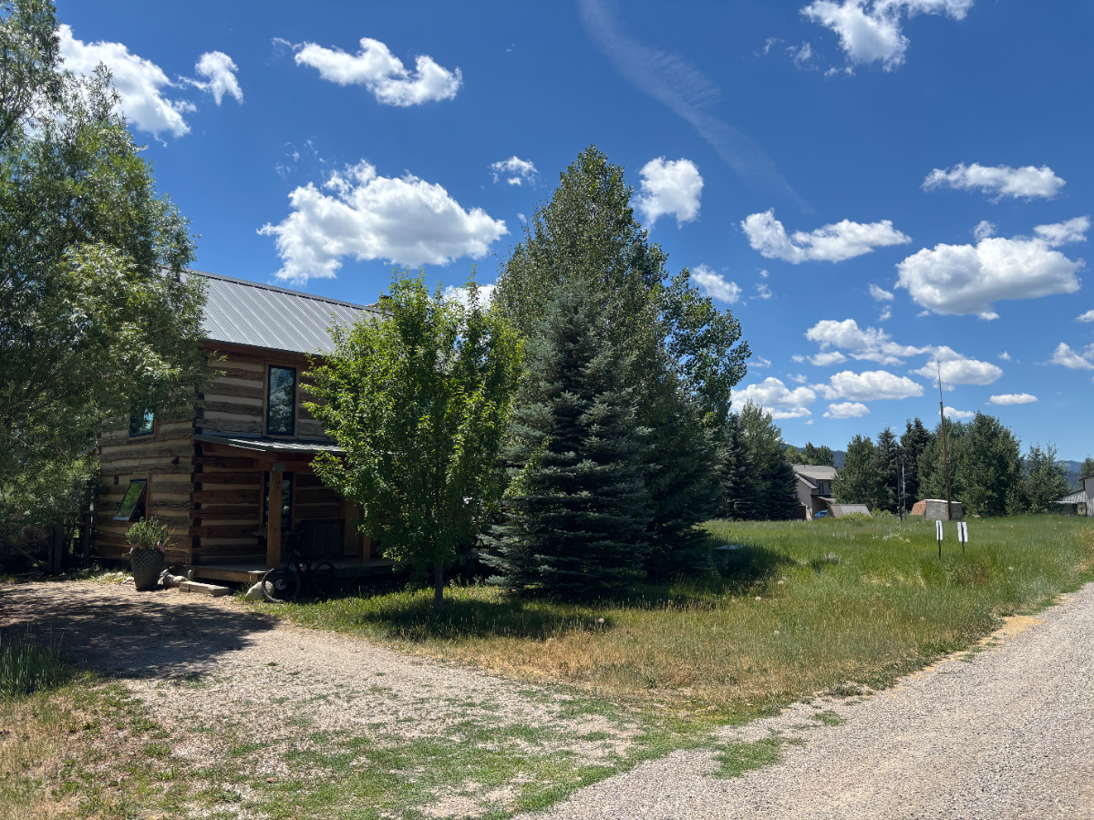 Historic Lake Cabin - Photo 10