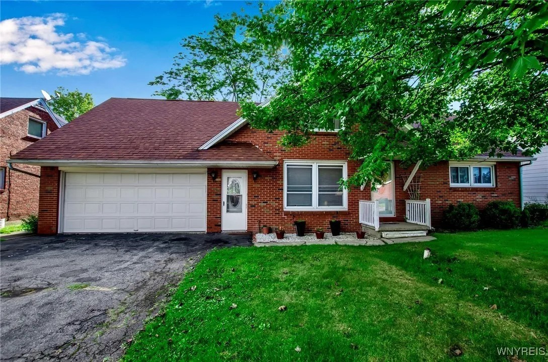 2 Bedroom on Quiet Cul-de-Sac - Photo 1