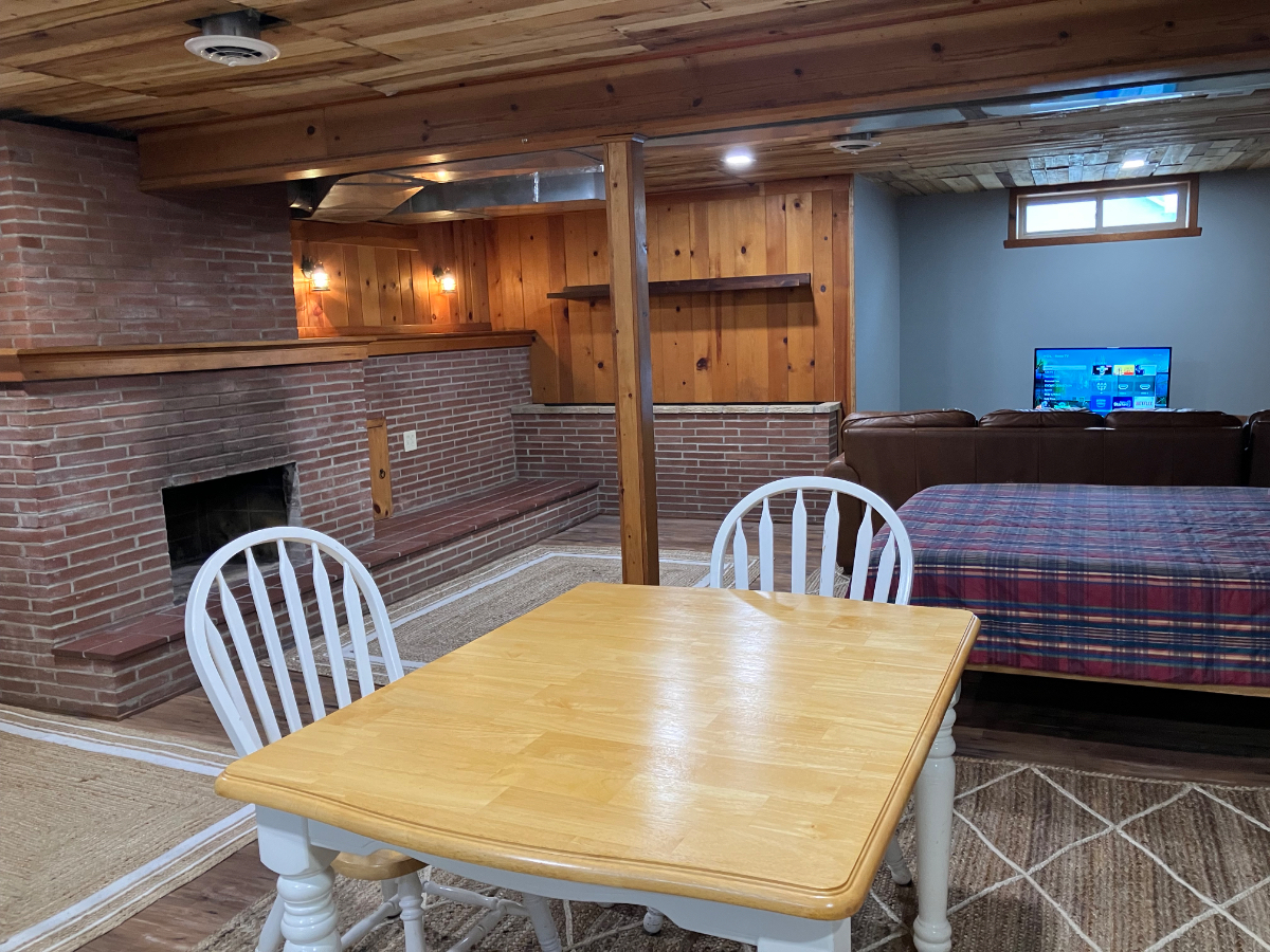 Cozy Basement Studio in quiet residential area - Photo 5