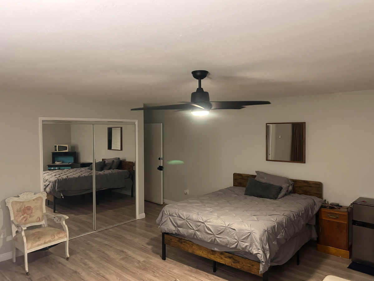 Private Clairemont Studio - Photo 3