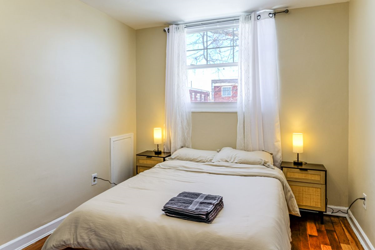 3 BDR Home Near Walter Reed And Takoma Metro With Parking And Utilities Included - Photo 12