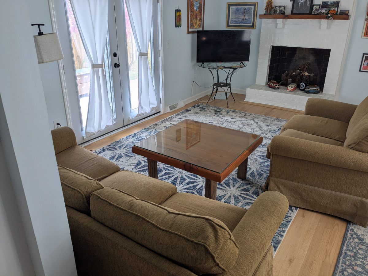 1 bdrm w private bath in shared space w owner