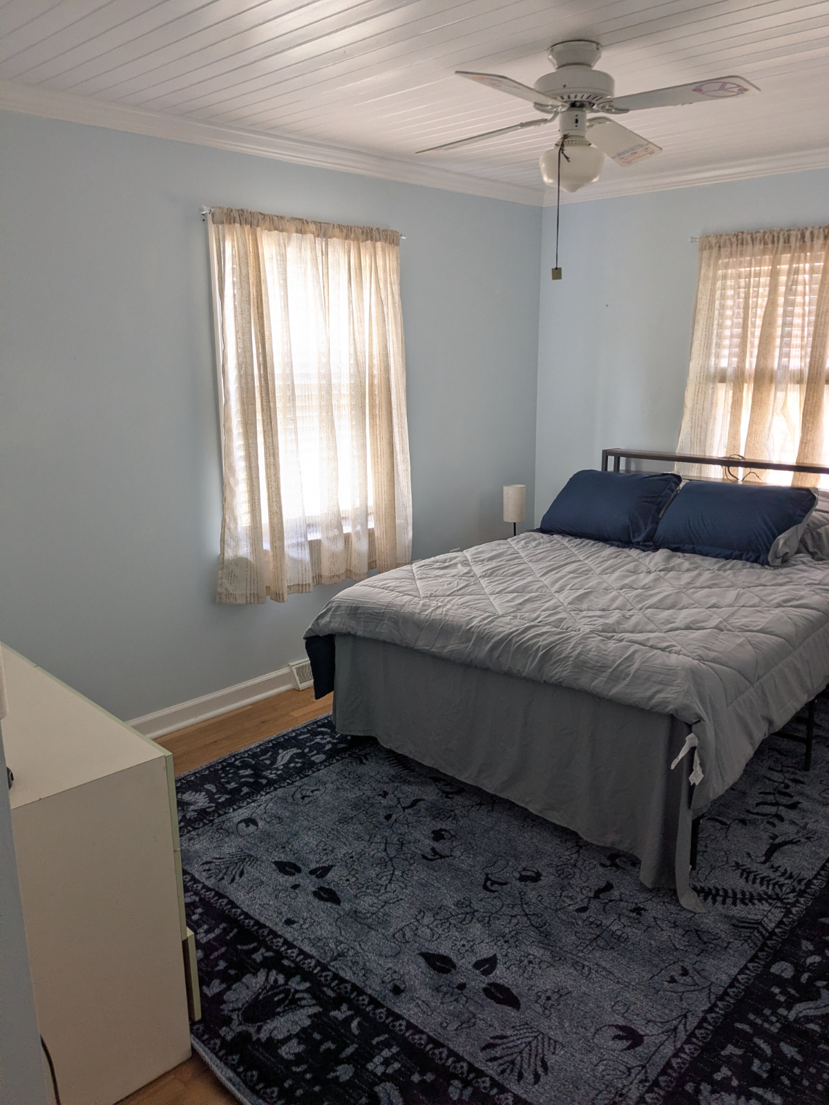 1 bdrm w private bath in shared space w owner - Photo 7