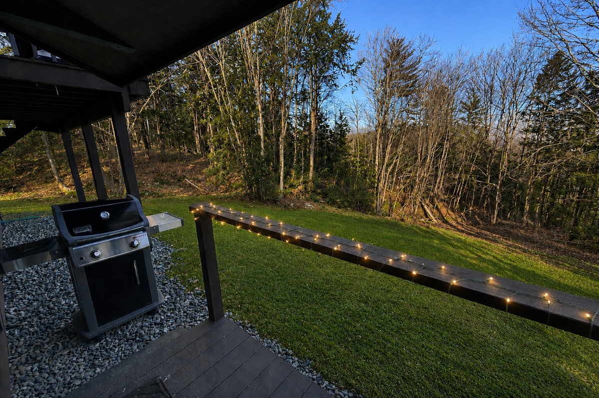 Cozy Stowe 2-bedroom, peaceful wooded setting - 2.5 miles to village - Photo 7