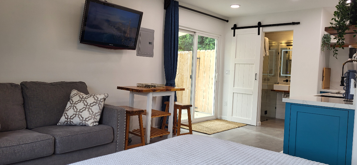 The Moonlight Suite in Vista - Photo 4