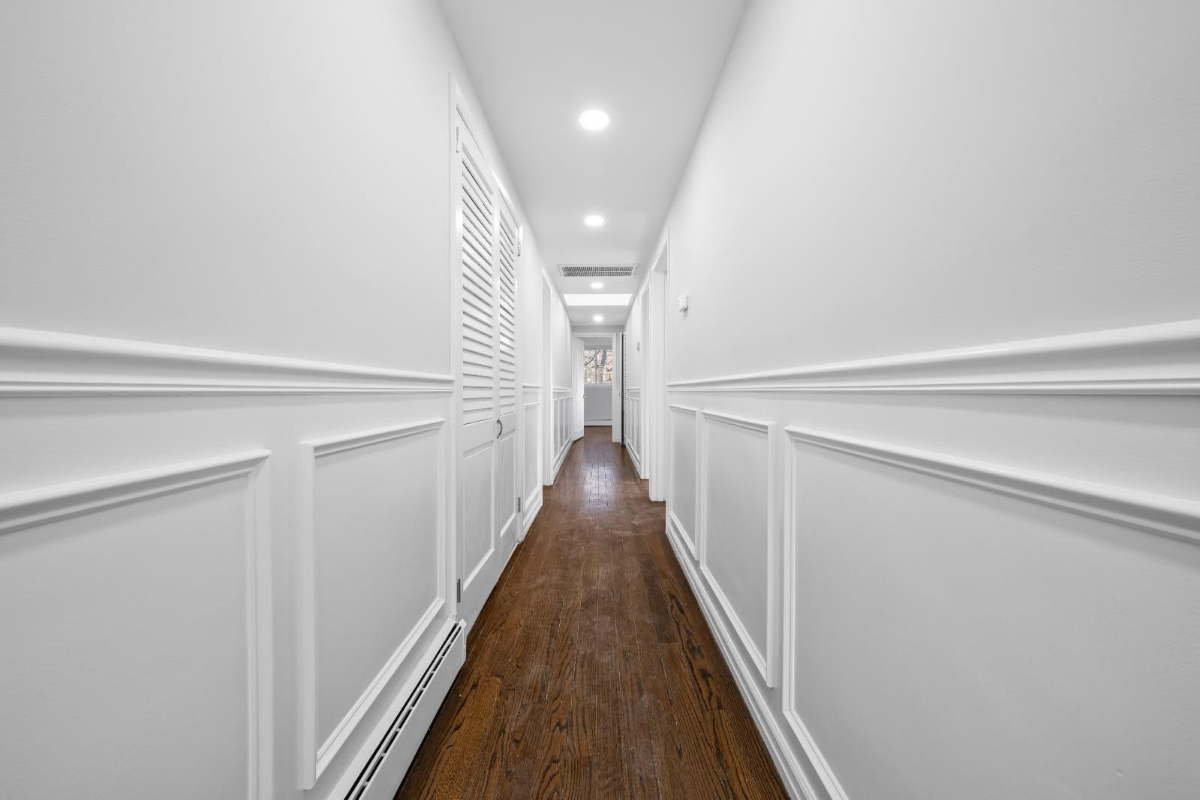 Recently Remodeled 4BR 2BA Apartment With Private Pool Near Major Hospitals & Train Station - Photo 12