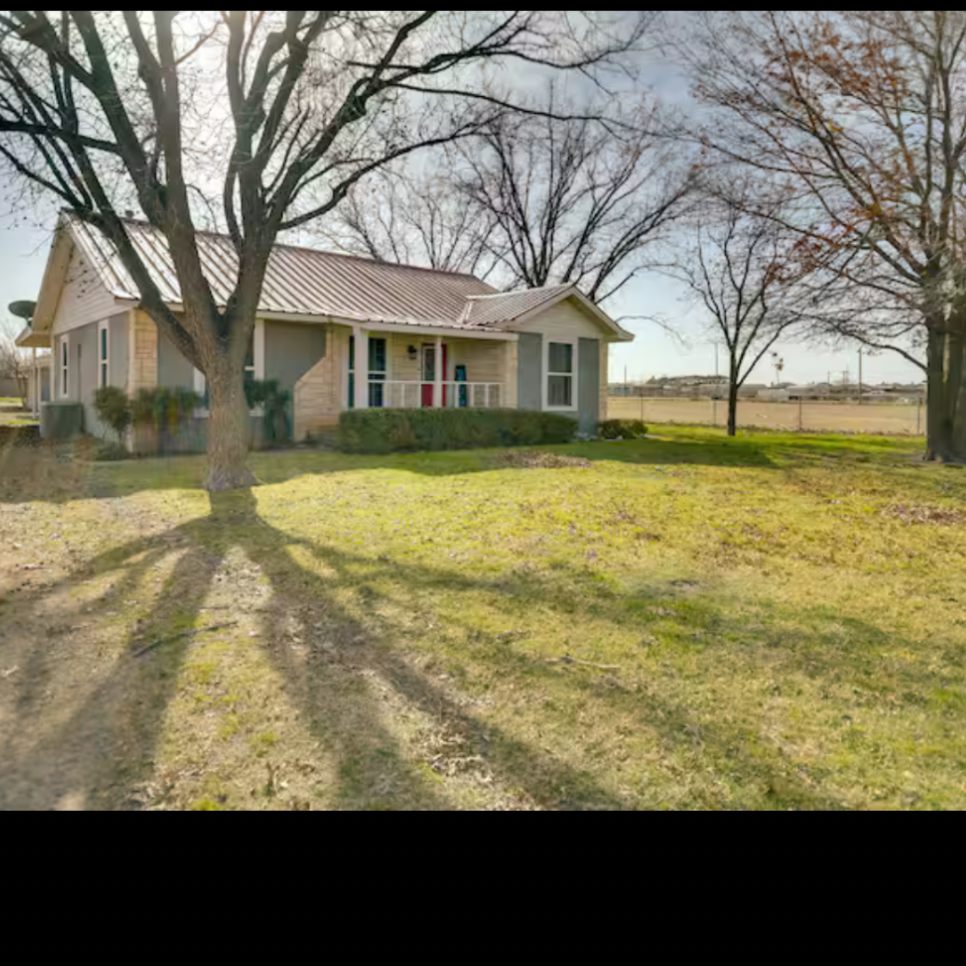 3 bedroom 2 bath home on 2 acres - Photo 1