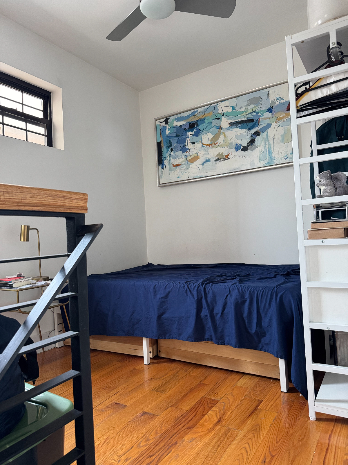 Sunny 2BR with private rooftop and balcony in Bed Stuy - Photo 7
