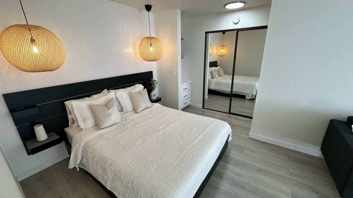 Cozy Condo in the heart of Mission Valley - Photo 2