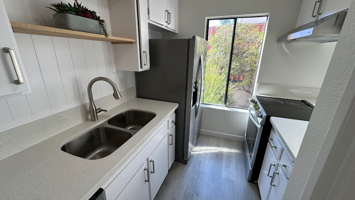 Cozy Condo in the heart of Mission Valley - Photo 5
