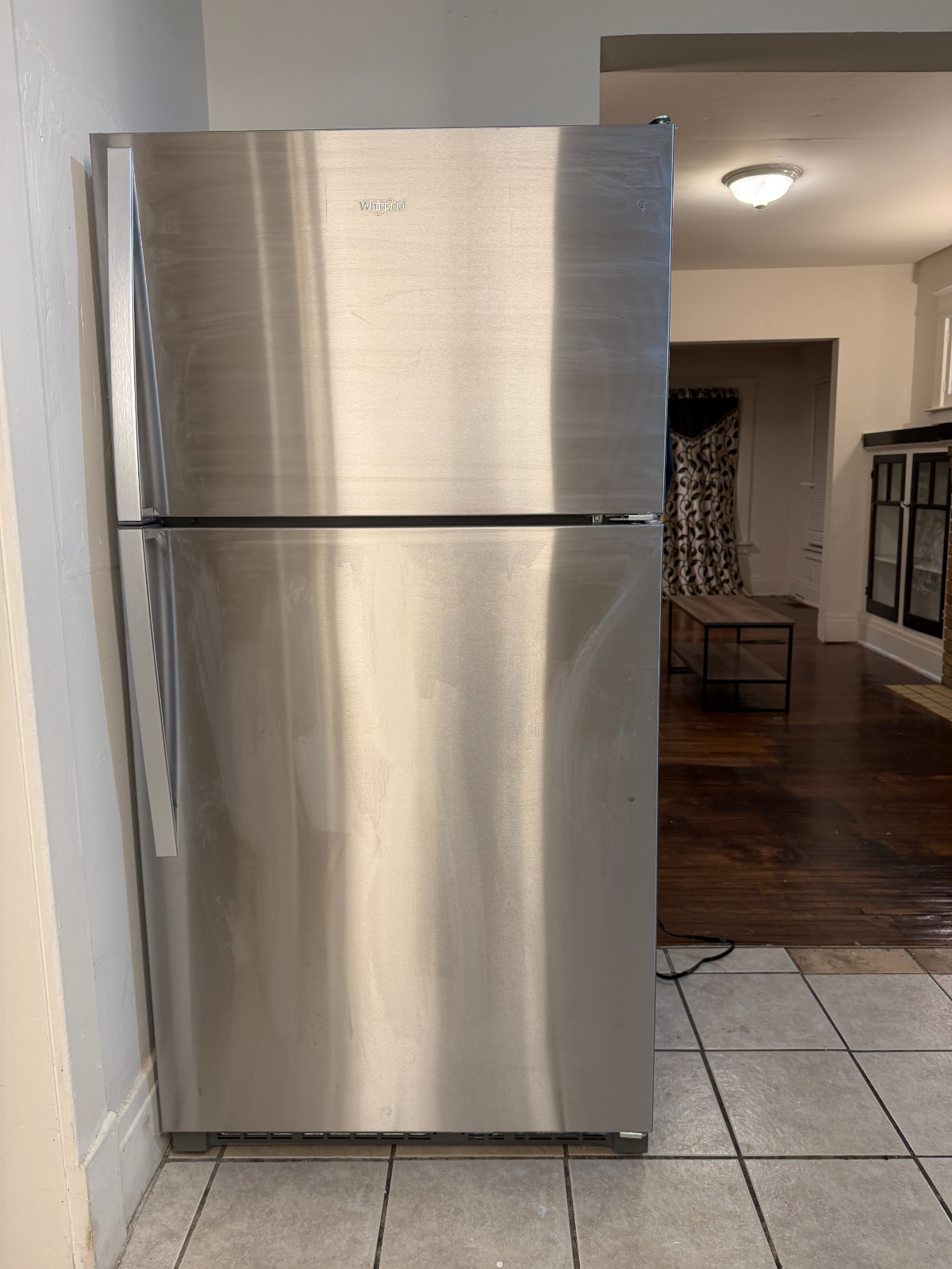 4 Private Rooms Available - Female-Only Home with Similar Layouts - Photo 5